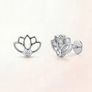 Naya Stud Earring - Silver